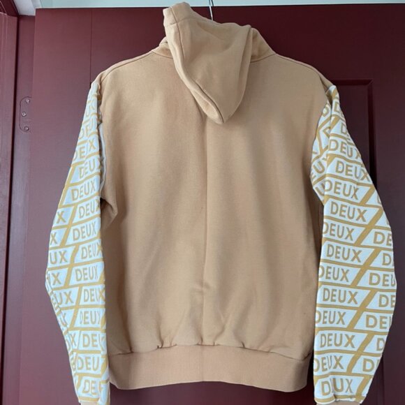 Tim Hortons x Deux Deux Limited Edition Hoodie – Size 8 - Picture 2 of 8